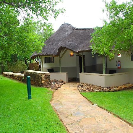 Bush Bungalows At Sun City Resort 勒斯滕堡 外观 照片