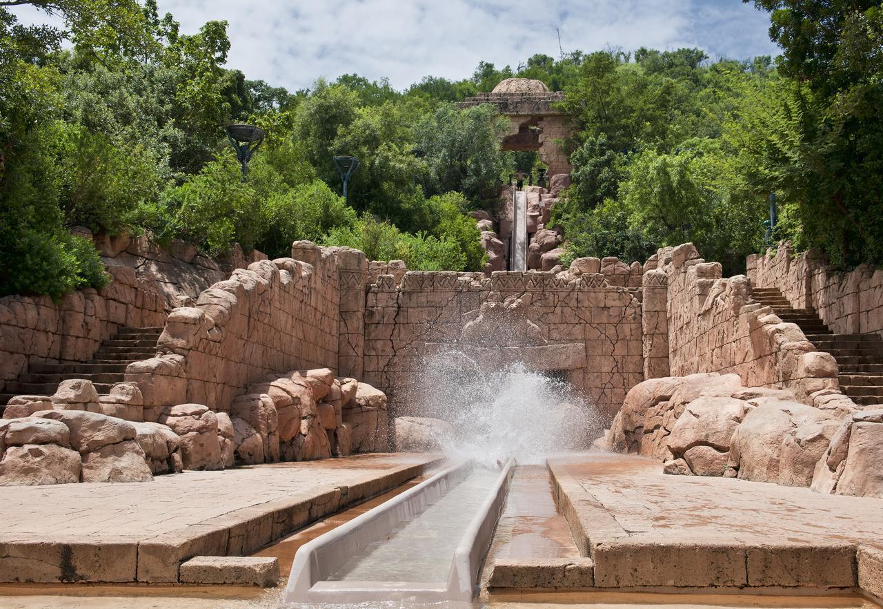 Bush Bungalows At Sun City Resort 勒斯滕堡 外观 照片
